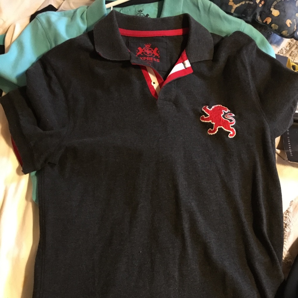 Men’s collared shirts! Make me an offer!!